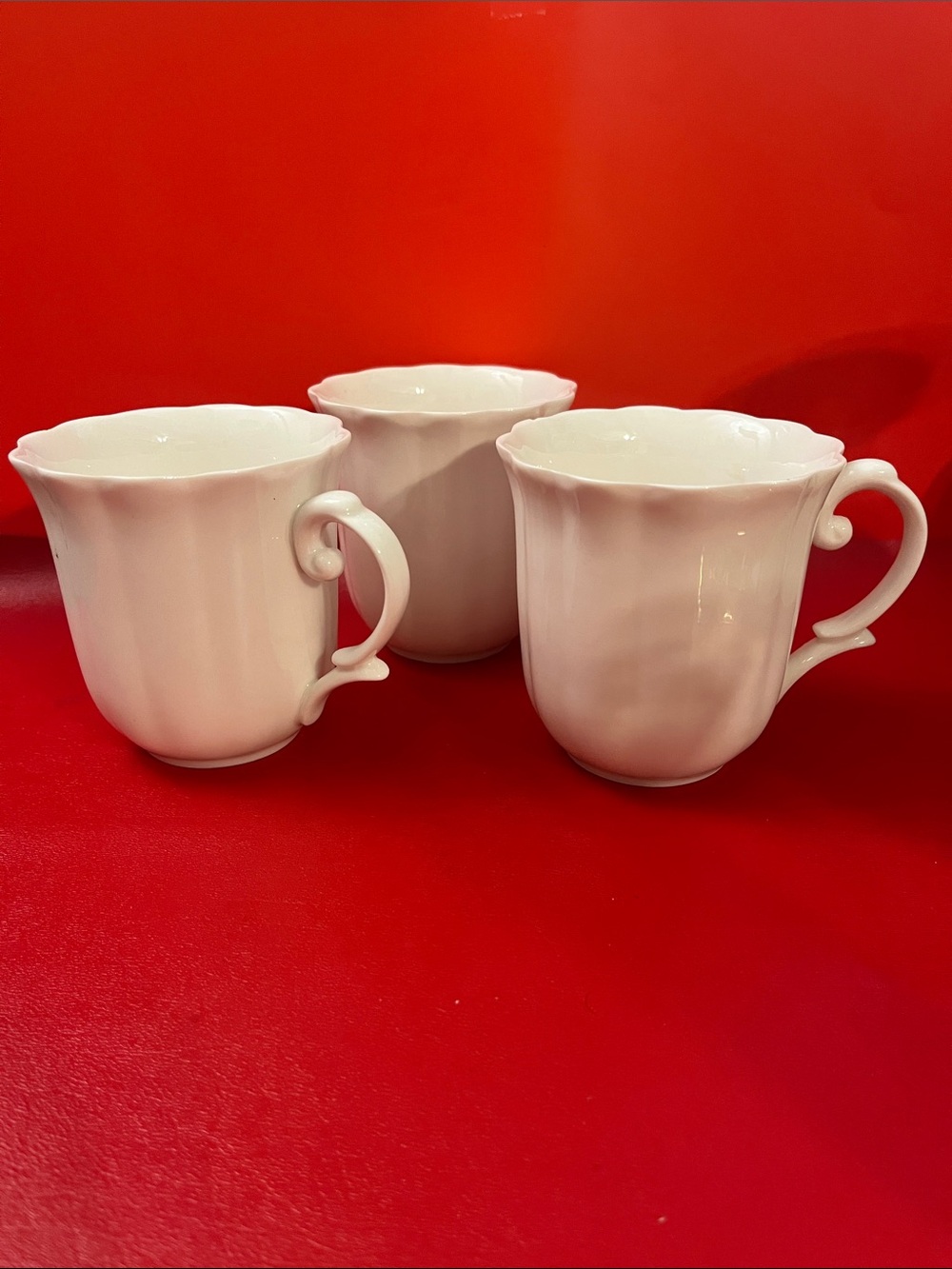 Lenox White Porcelain Mug with Scrolled Handle 3”7/8 H 3”5/8 D set of 3